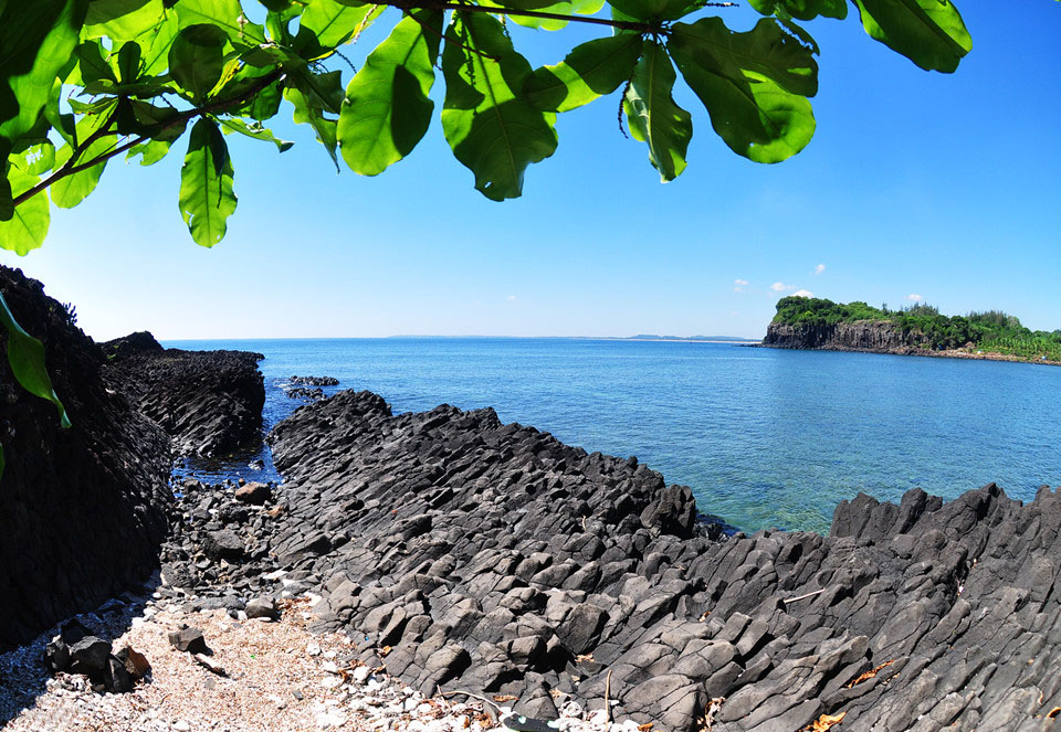 Ganh Yen voi nhung dua tich cua ngon nui lua de lai